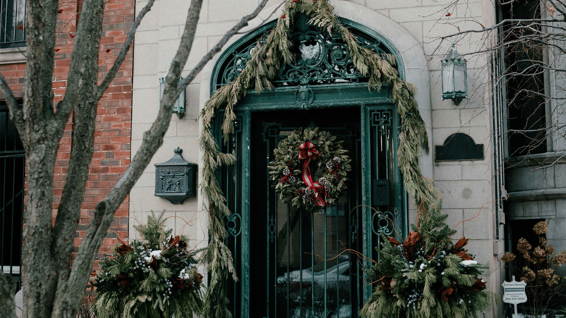 Holiday Header Image