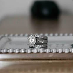 Jewelry ringontable